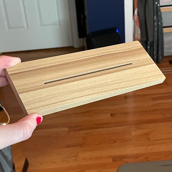 NWOT Asymmetrical Decorative ‘Cloud’ Mirror - Picture 10 of 16